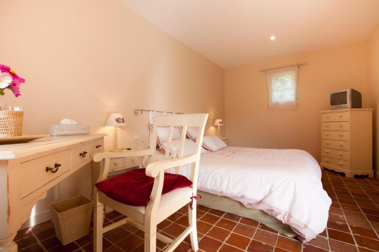 Domaine De La Combotte Bed & Breakfast Nantoux Dış mekan fotoğraf