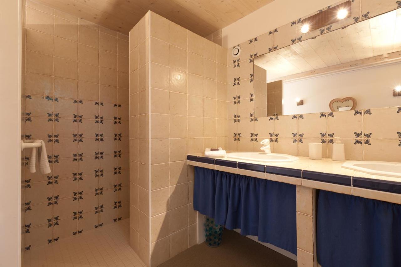 Domaine De La Combotte Bed & Breakfast Nantoux Dış mekan fotoğraf