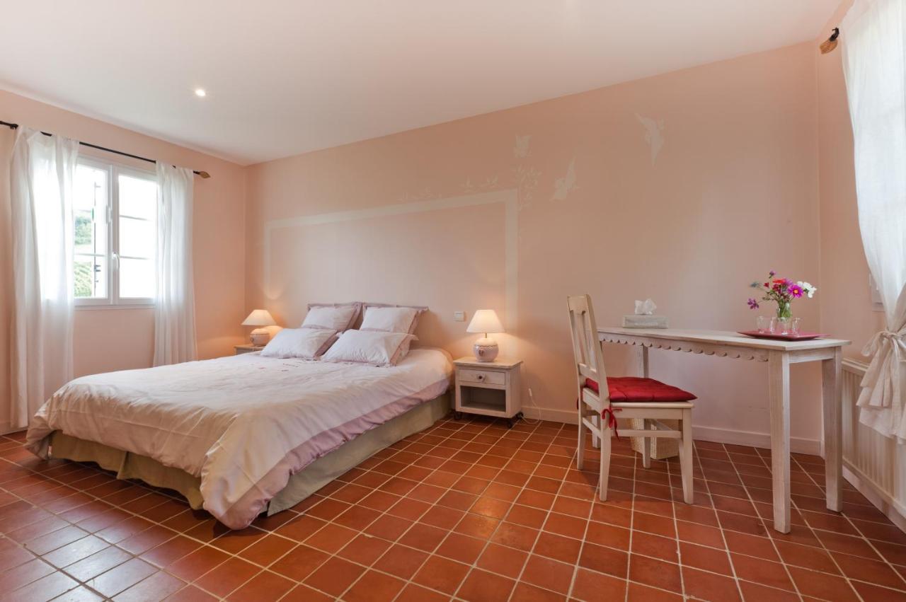 Domaine De La Combotte Bed & Breakfast Nantoux Dış mekan fotoğraf