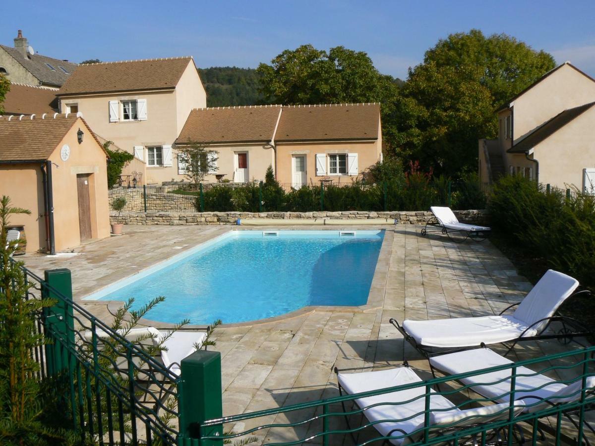 Domaine De La Combotte Bed & Breakfast Nantoux Dış mekan fotoğraf
